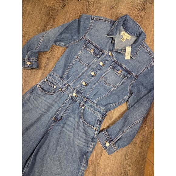 Madewell NWT Denim Wide-Leg Coverall Jumpsuit Byrne Wash Jeans Size 6 - Picture 2 of 5